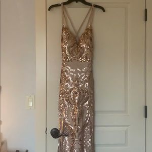 Fitted Sequin Prom Dress!💫🥂